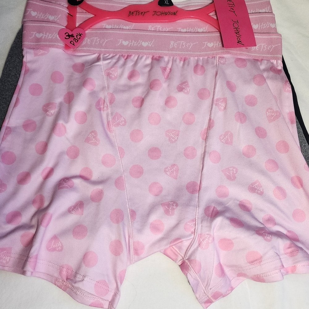 Betsey Johnson Boy Short, XL
